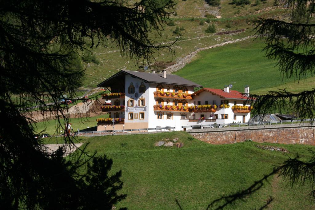קורון ונוסטה Hotel Alpenfriede מראה חיצוני תמונה