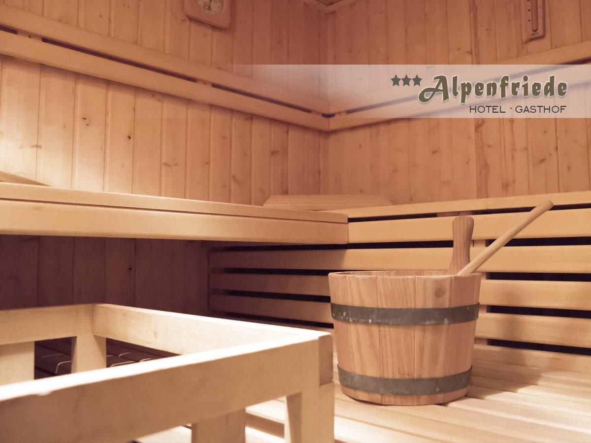 קורון ונוסטה Hotel Alpenfriede מראה חיצוני תמונה