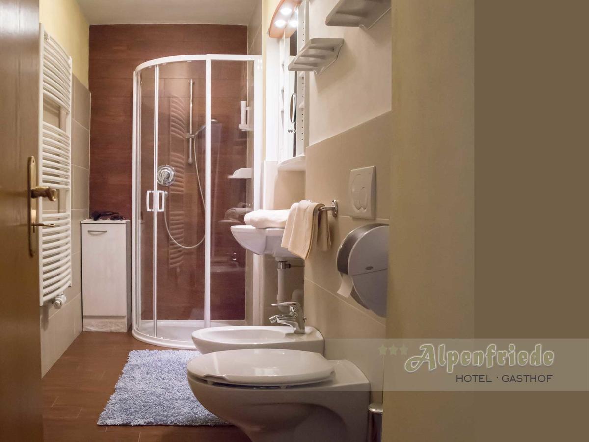 קורון ונוסטה Hotel Alpenfriede מראה חיצוני תמונה